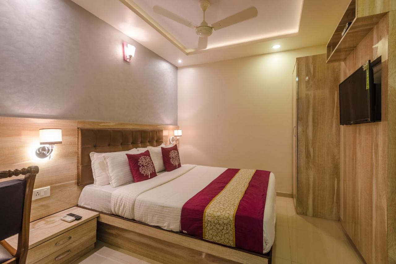 Hygienic Hotel Liberty Plaza Mumbai Dış mekan fotoğraf