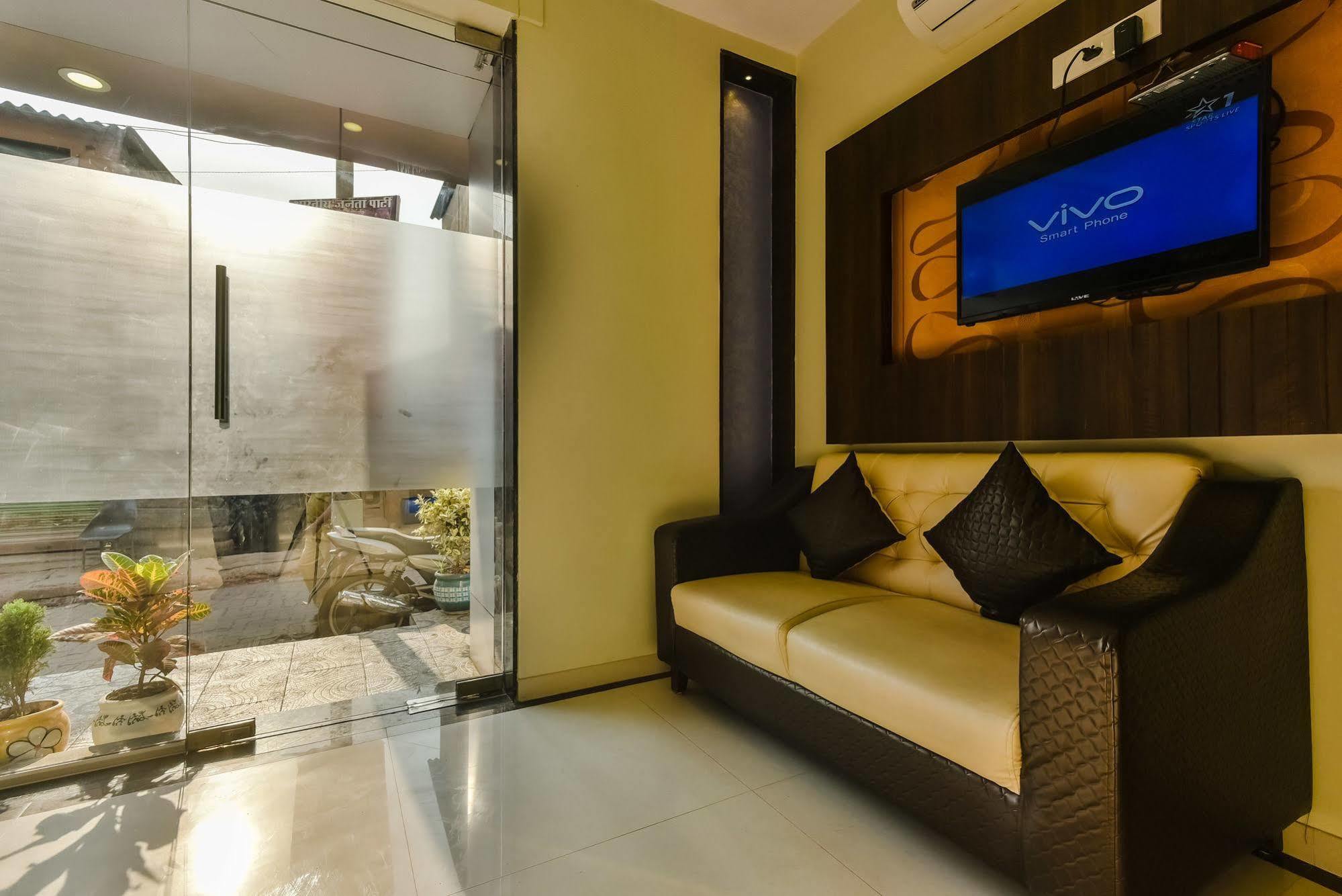 Hygienic Hotel Liberty Plaza Mumbai Dış mekan fotoğraf
